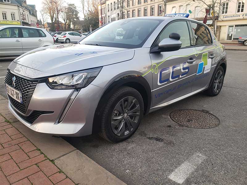 Voiture de l'auto-école